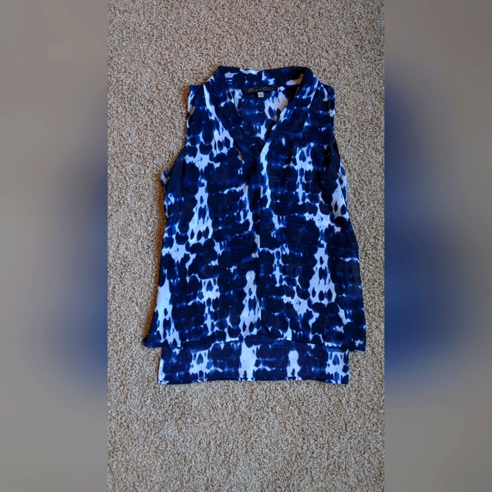 Rose & Olive Multi Sleeveless Top